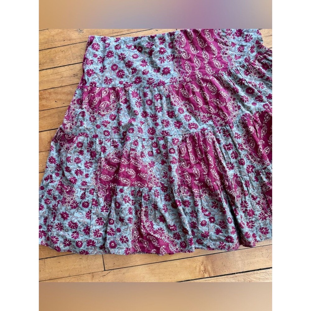 Y2K vintage 2000s Chaps floral paisley design skirt tired mid thigh red green